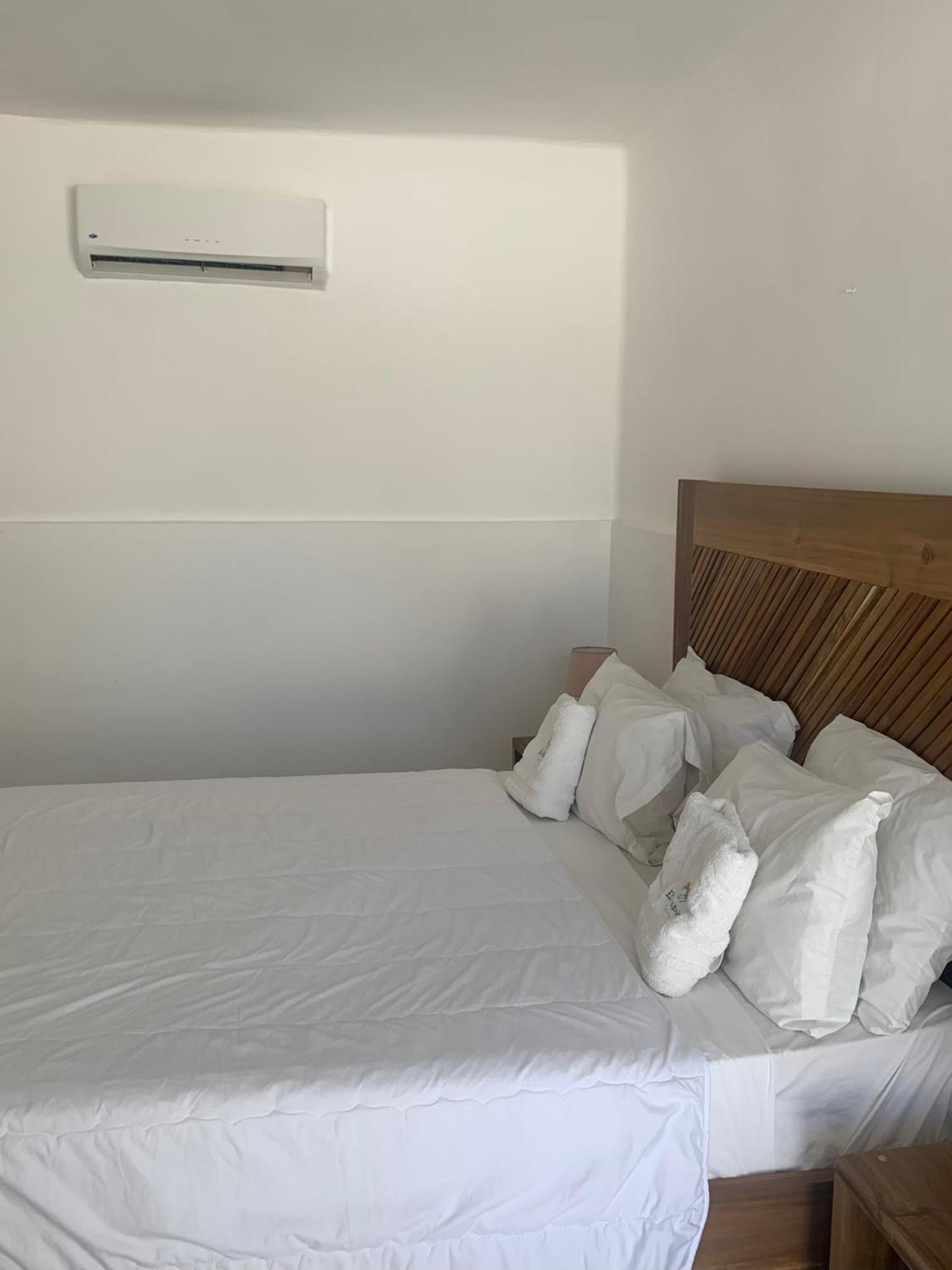 Hotel El Quemaito - Luxury Oceanfront Retreat Barahona Ngoại thất bức ảnh